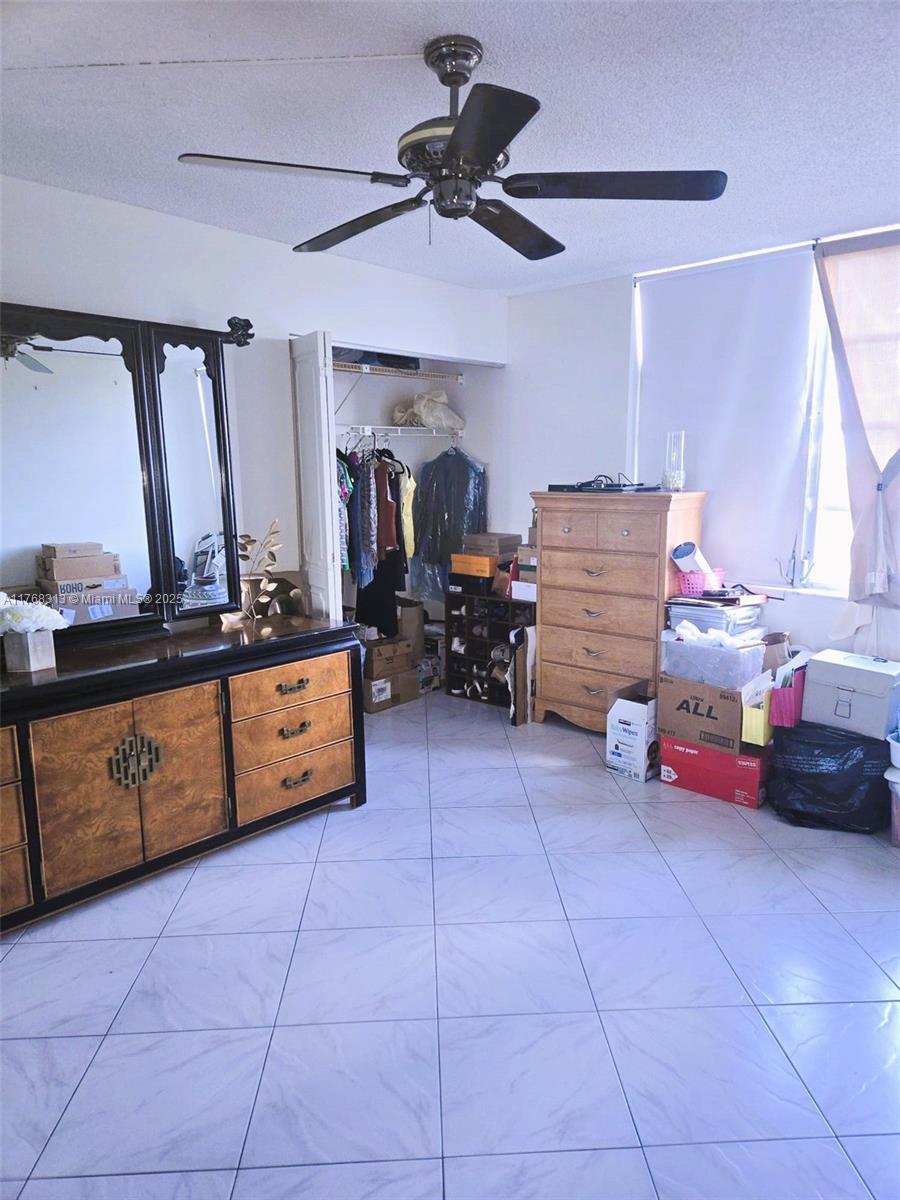 ENVIRON I CONDO 9 - Residential