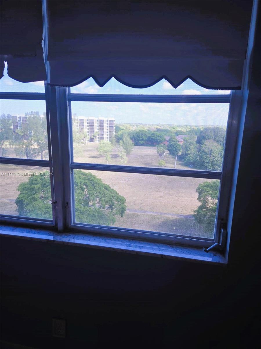 ENVIRON I CONDO 9 - Residential