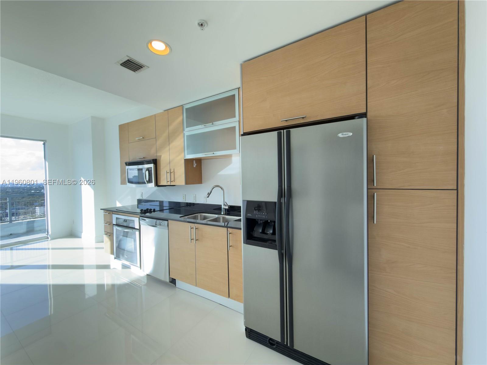 INFINITY AT BRICKELL COND - Residential