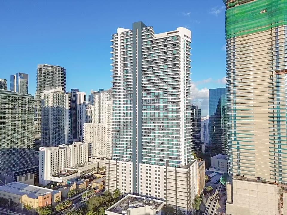 INFINITY AT BRICKELL COND - Residential