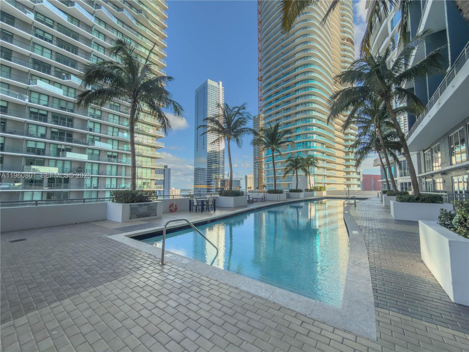 INFINITY AT BRICKELL COND - Residential
