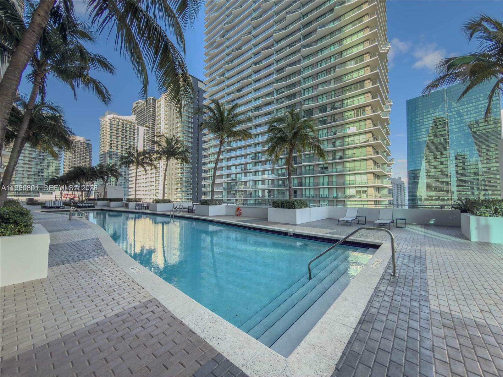 INFINITY AT BRICKELL COND - Residential