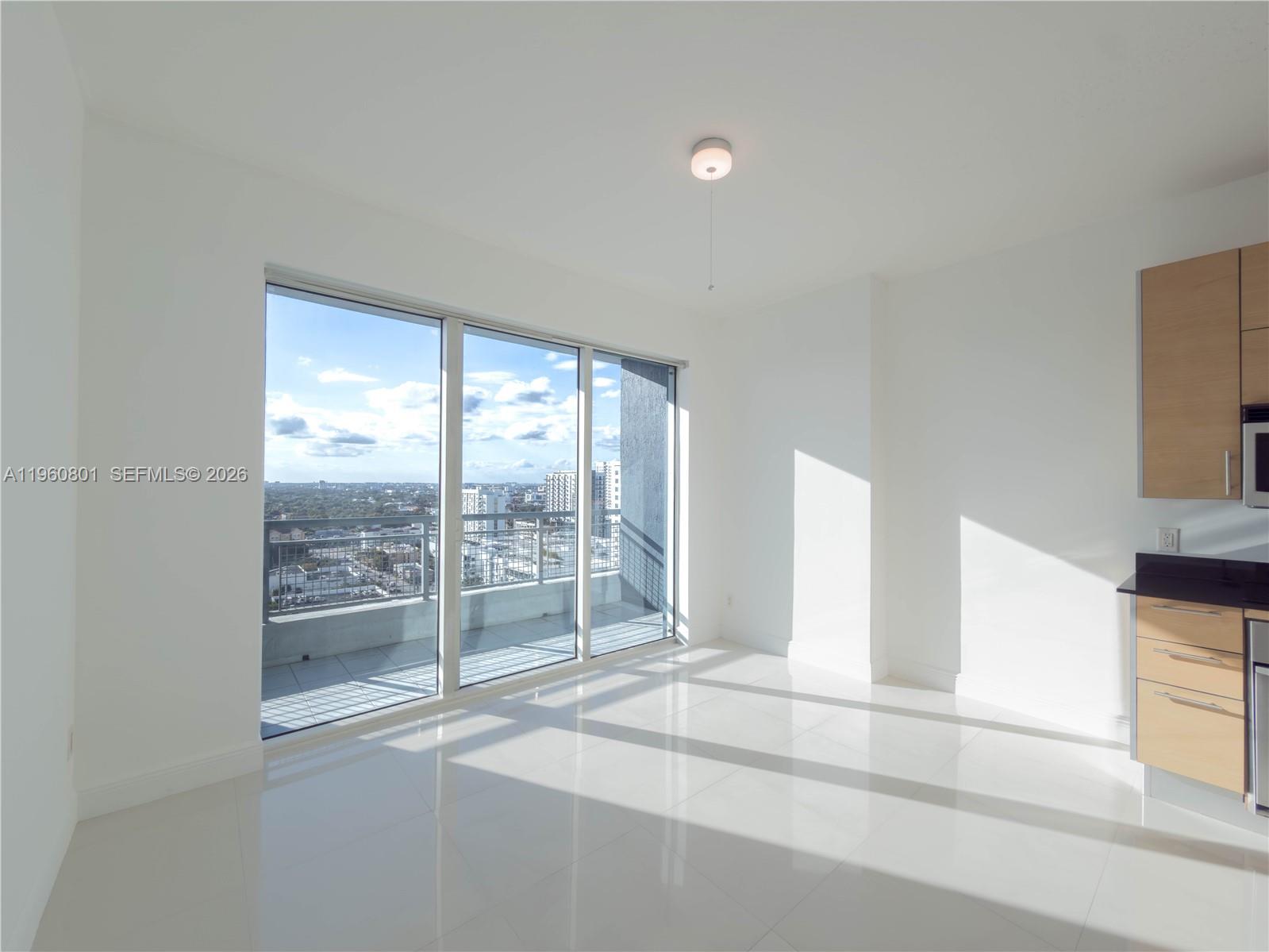 INFINITY AT BRICKELL COND - Residential