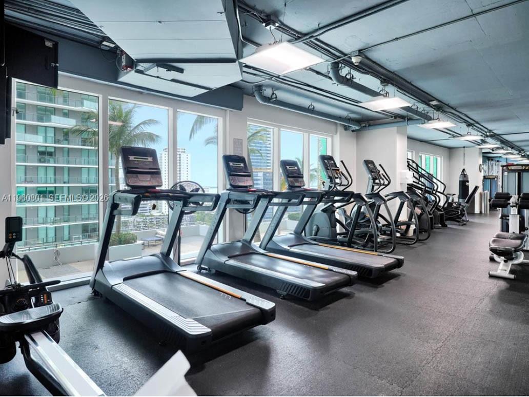 INFINITY AT BRICKELL COND - Residential