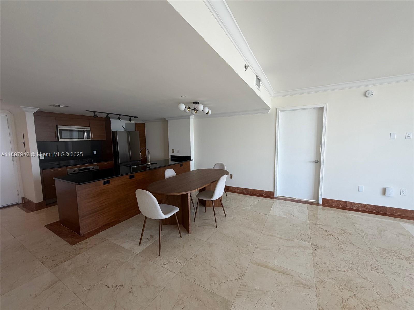 50 Biscayne - Residential