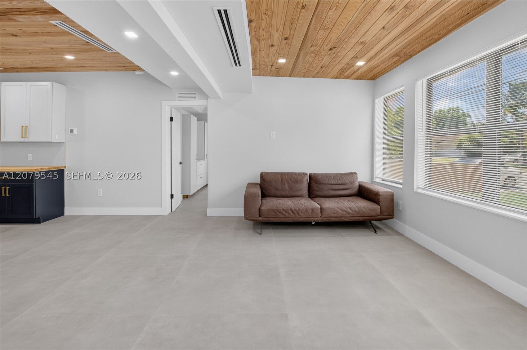 119 SW 4th Ave