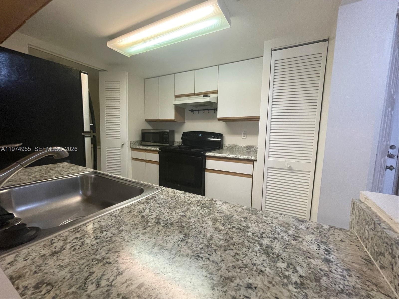 CITATION WAY CONDO - Residential Lease