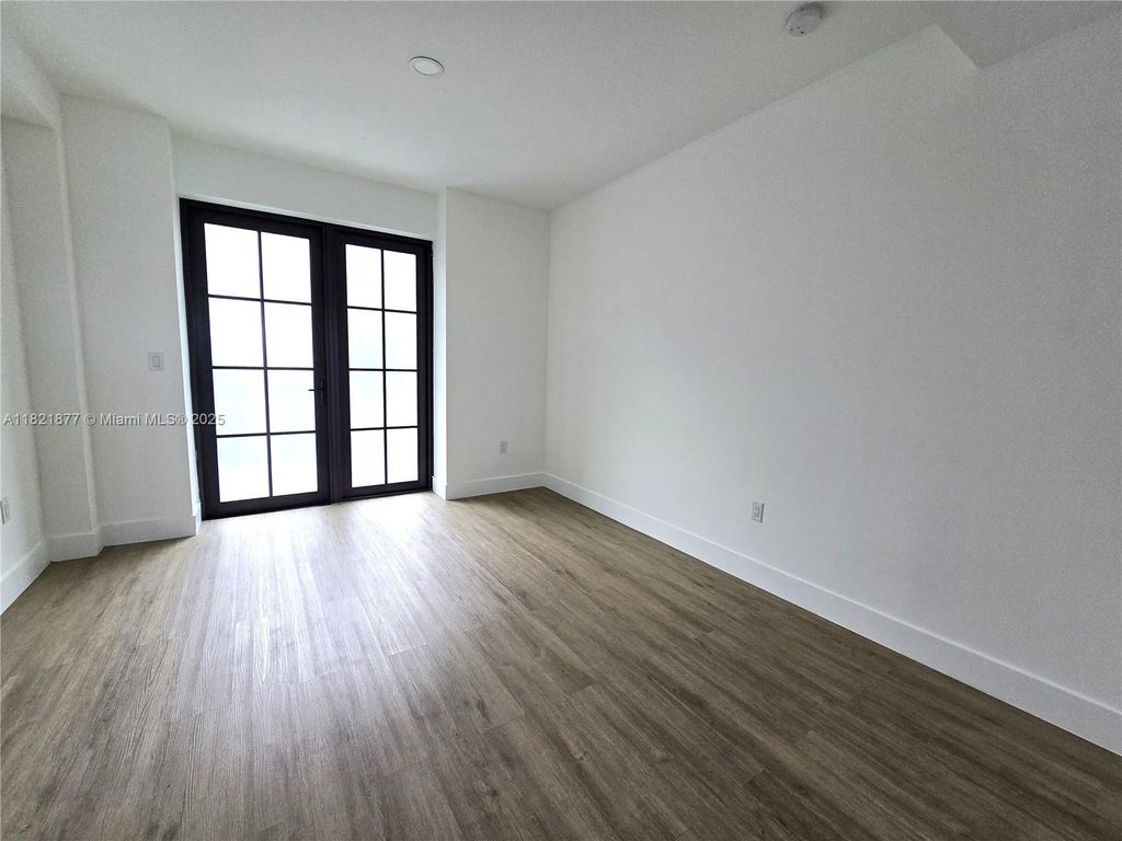 Photo of 4100 SW 64th Ave #312, Davie, FL 33314 (MLS # A11821877)