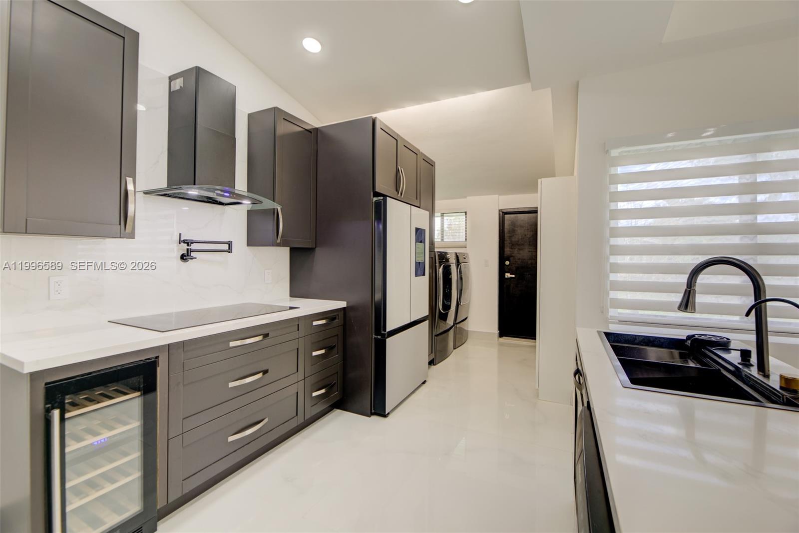 FLA FRUIT LANDS CO SUB NO - Residential Lease