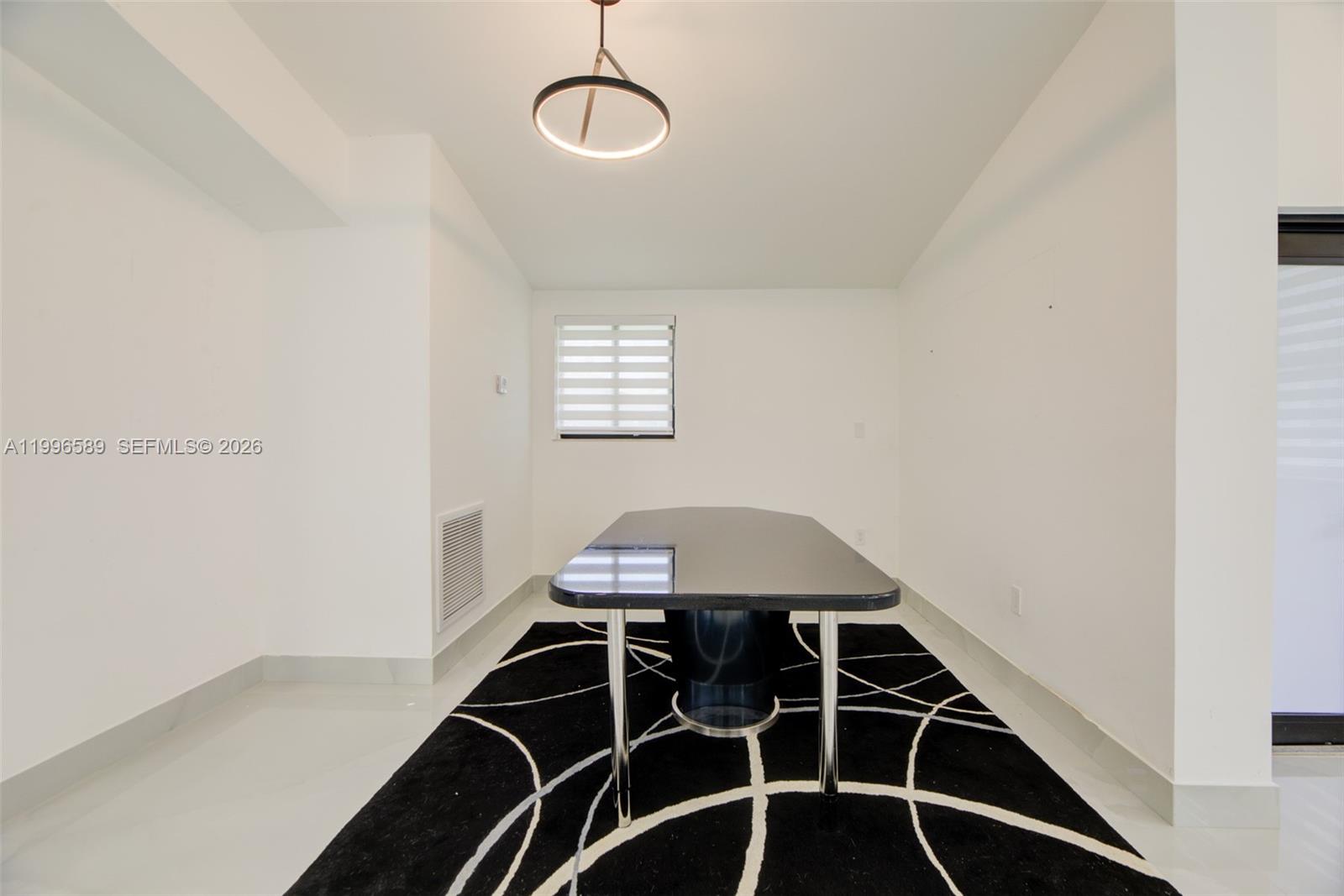 FLA FRUIT LANDS CO SUB NO - Residential Lease