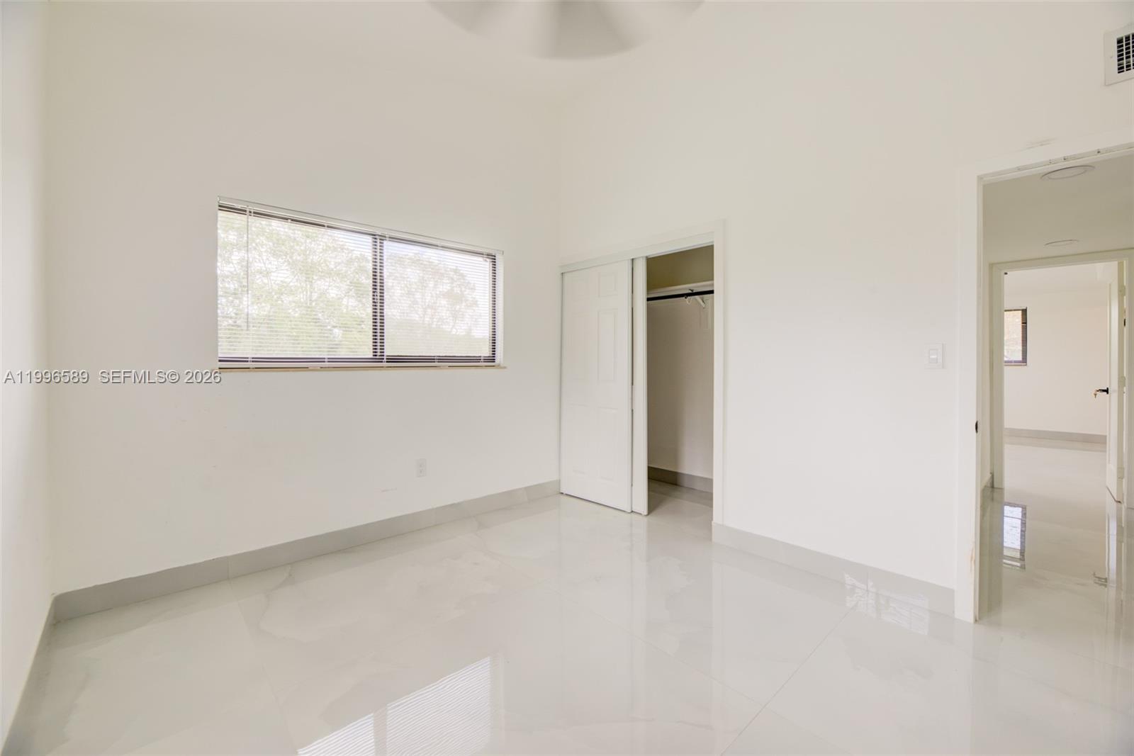 FLA FRUIT LANDS CO SUB NO - Residential Lease