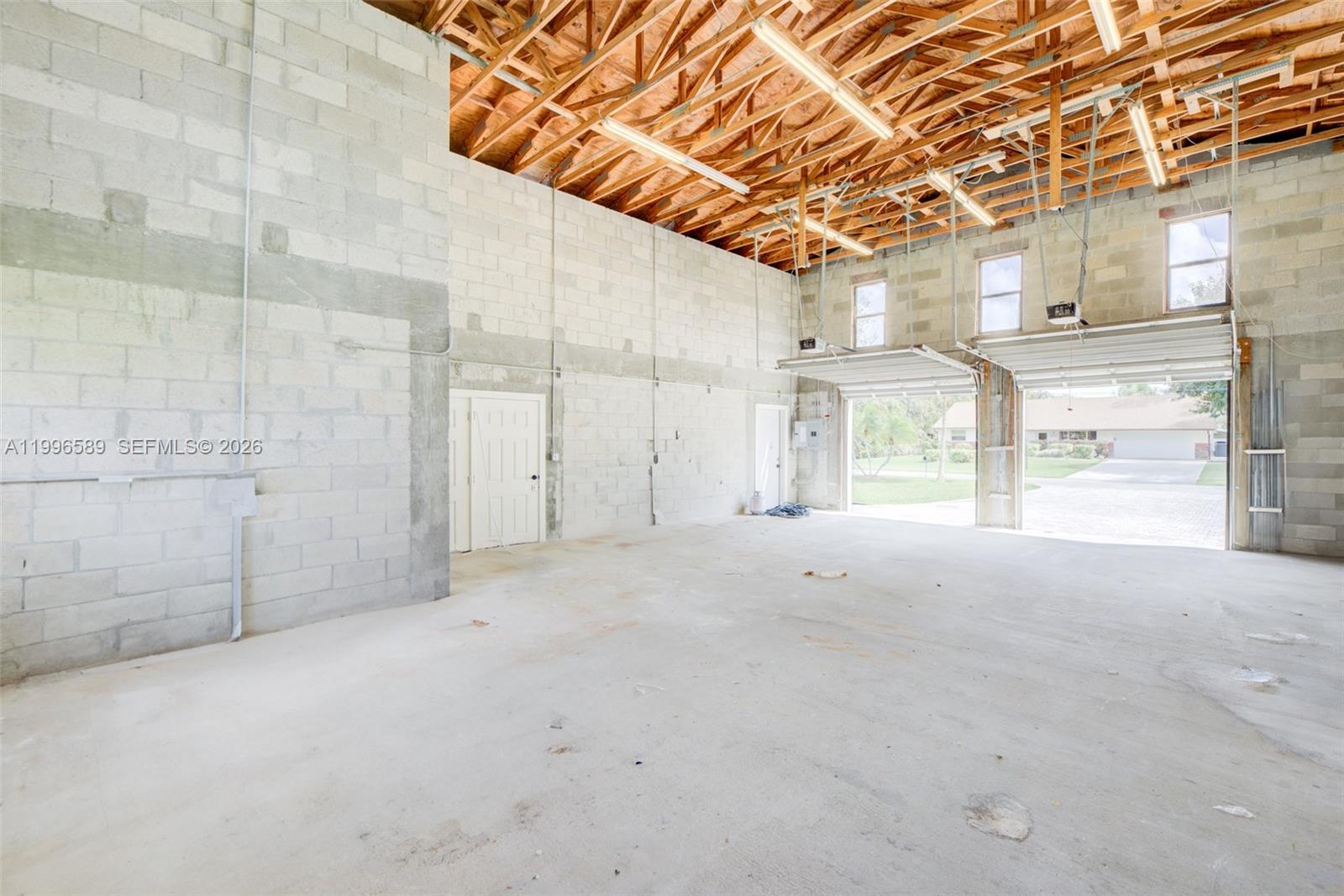 FLA FRUIT LANDS CO SUB NO - Residential Lease