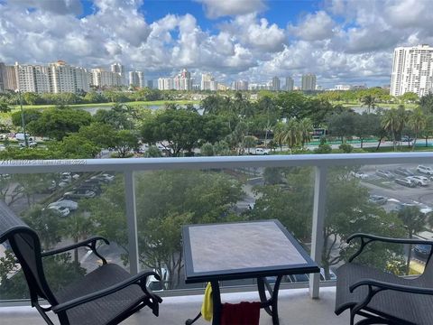 Photo of 3701 N Country Club Dr #705, Aventura, FL 33180 (MLS # A11889110)