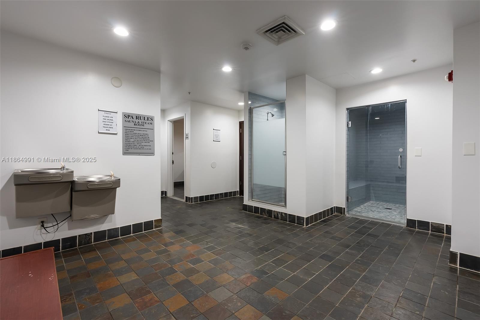 NEO CONDO - Residential