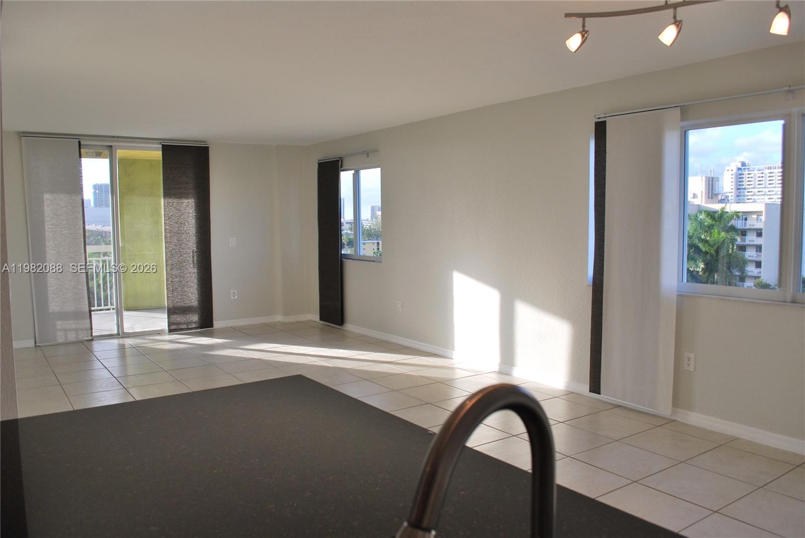 SEYBOLD POINTE CONDO - Residential