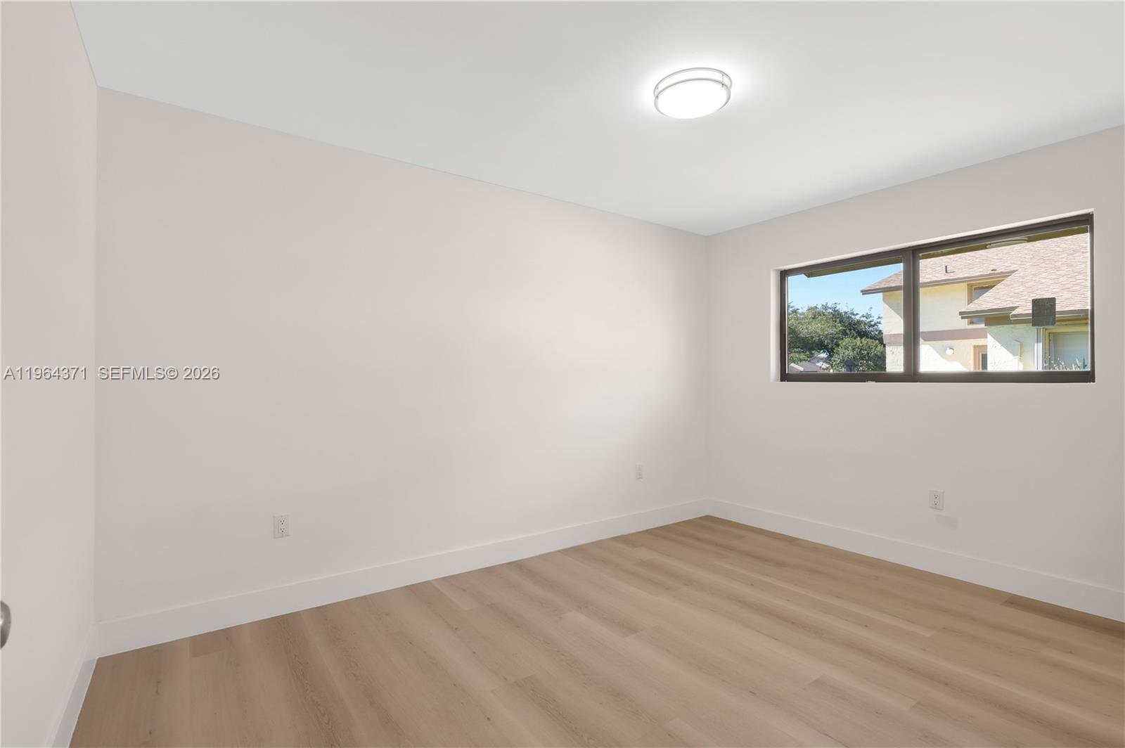 COUNTRY SQUIRE TOWNHOMES - Residential