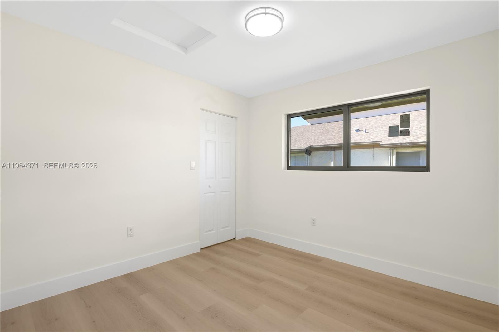 COUNTRY SQUIRE TOWNHOMES - Residential