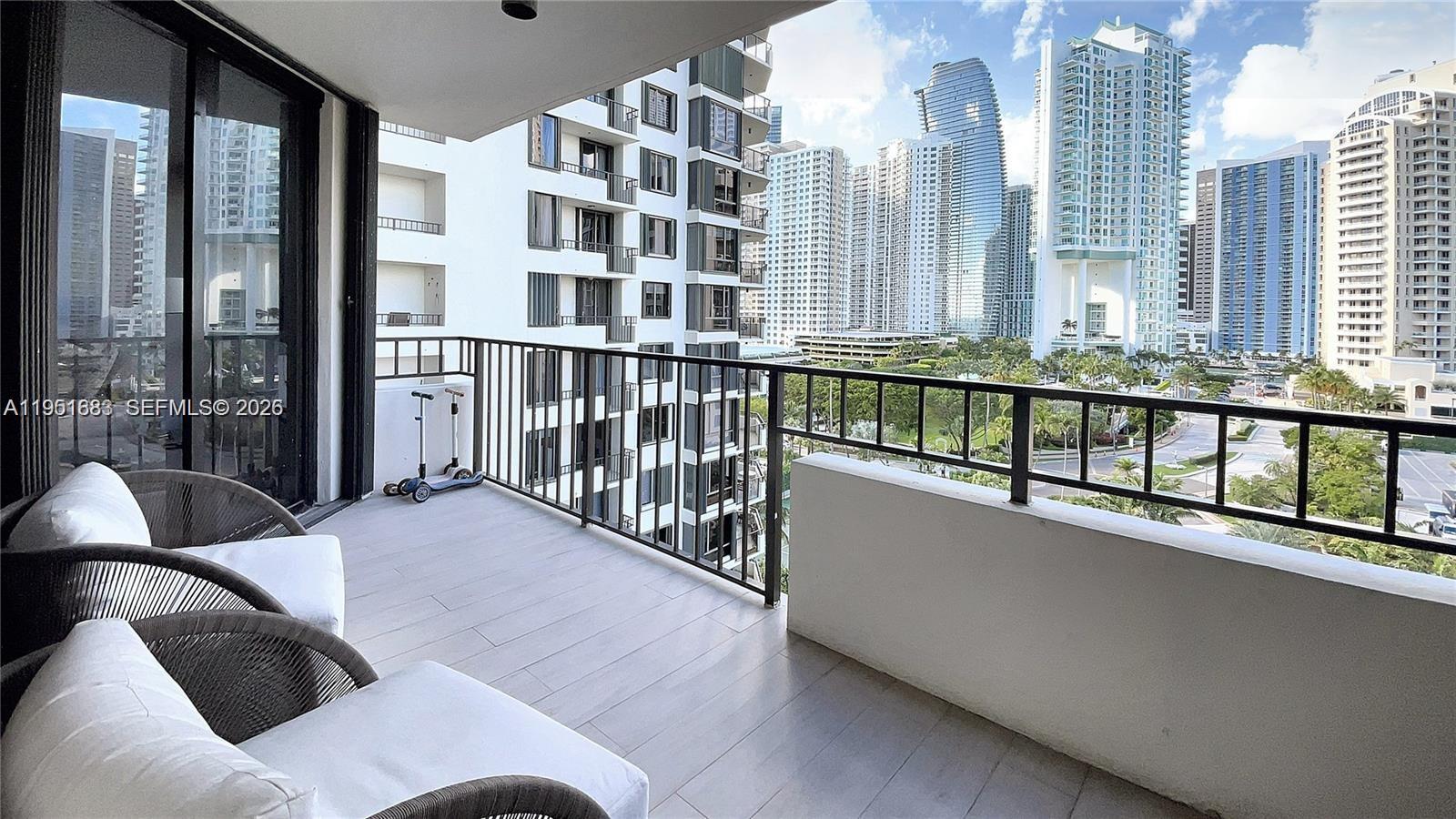 BRICKELL KEY ONE CONDO - Residential