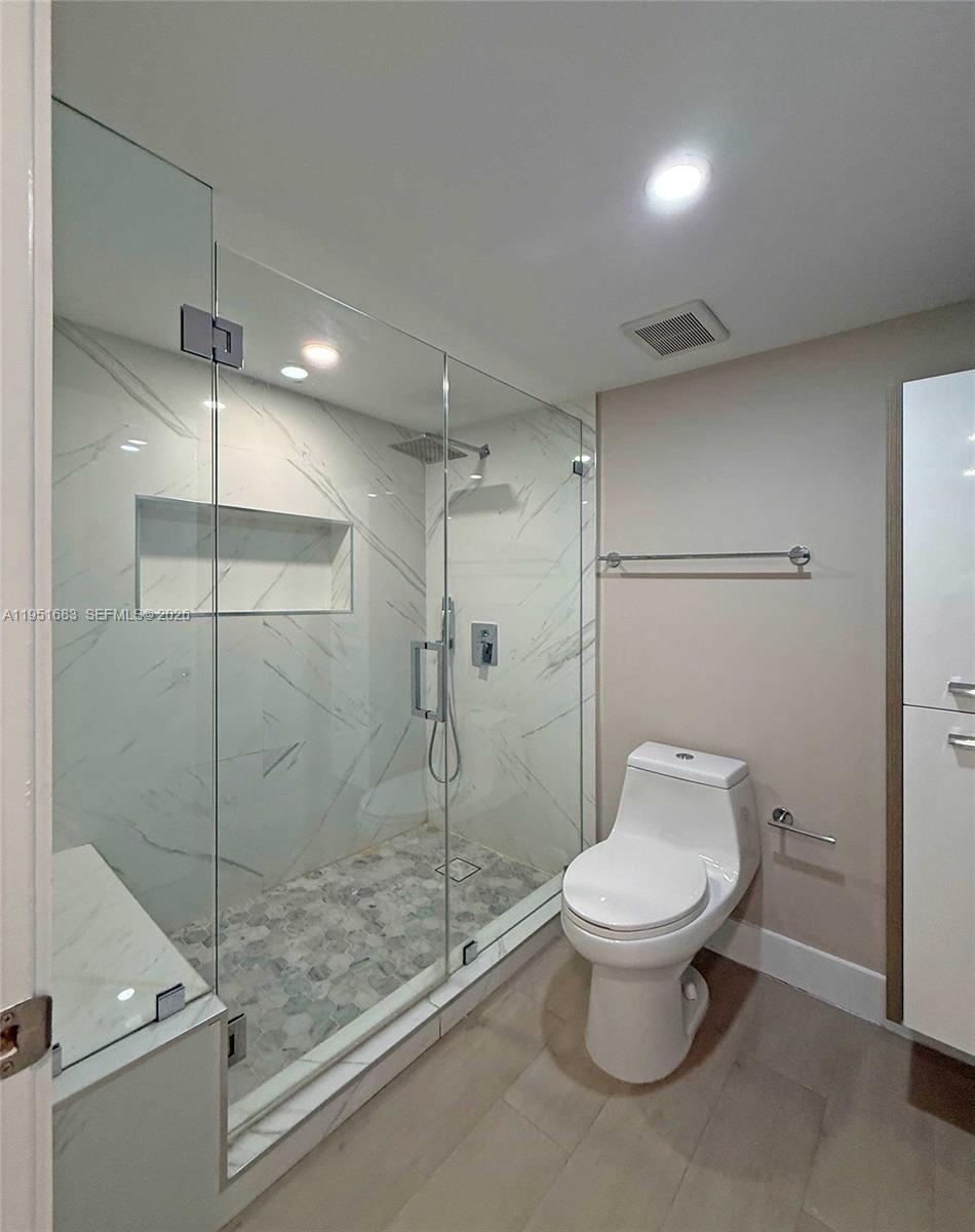 BRICKELL KEY ONE CONDO - Residential