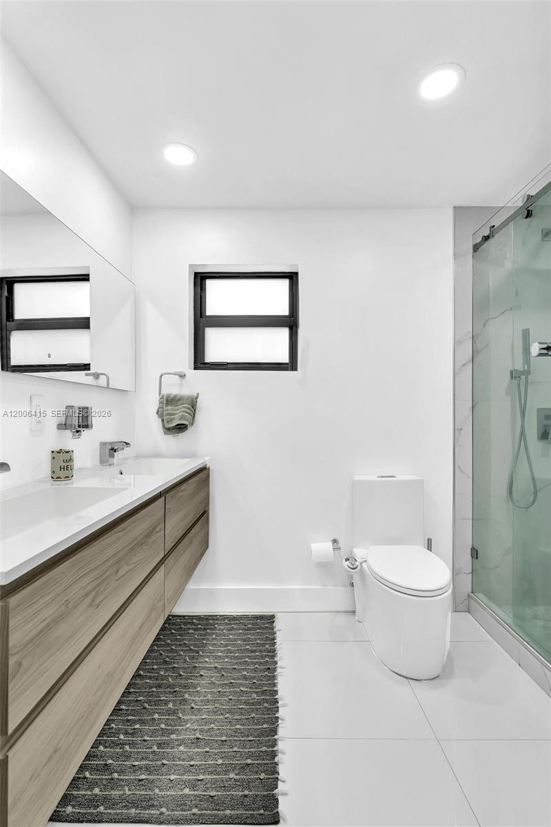 OVERBROOK SHORES - Residential