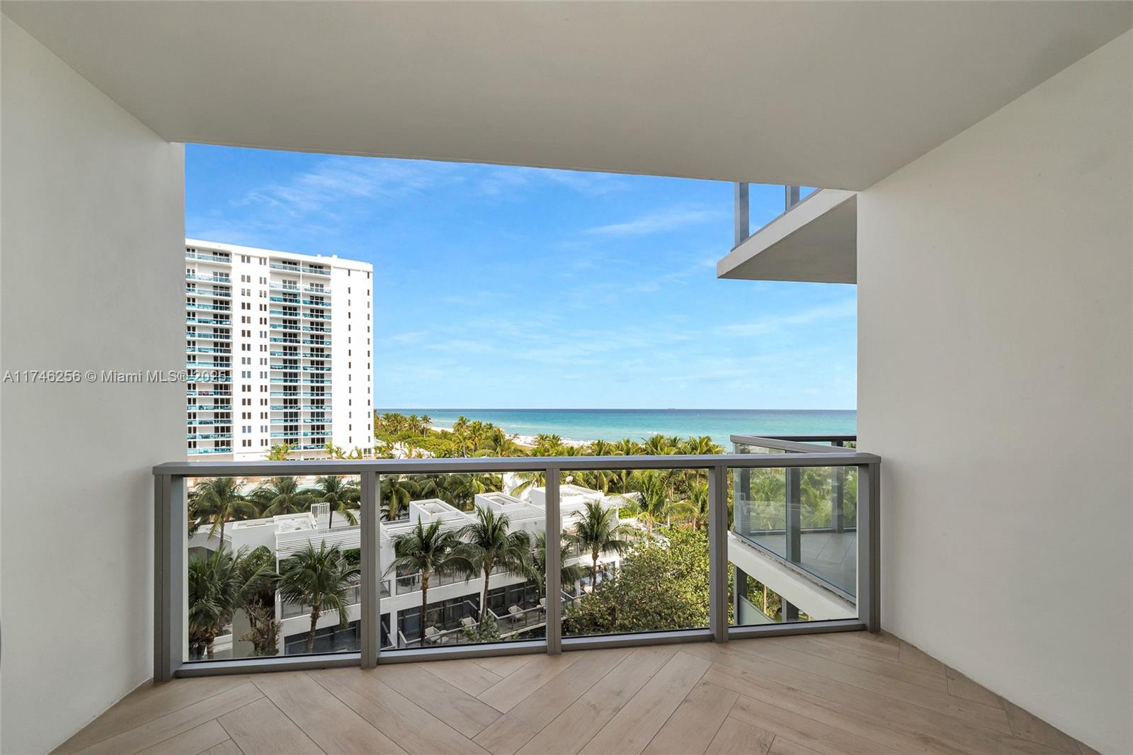 2201 COLLINS AVE CONDO - Residential