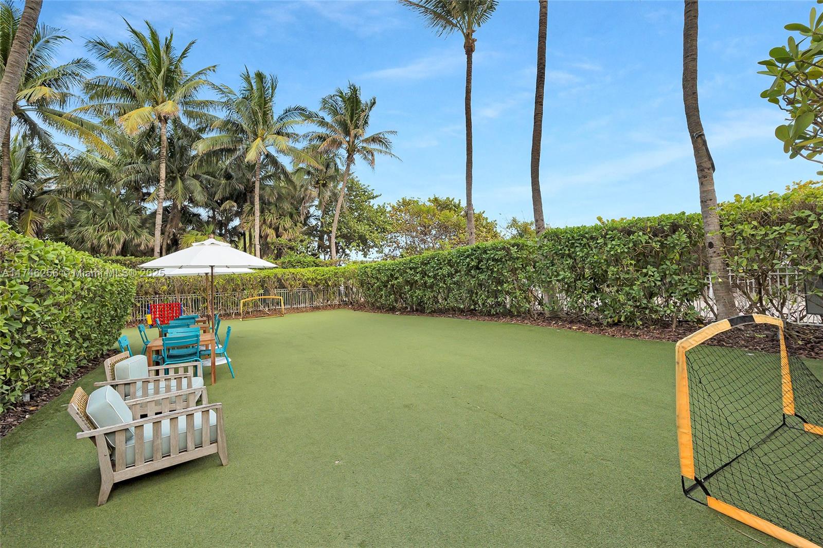 2201 COLLINS AVE CONDO - Residential