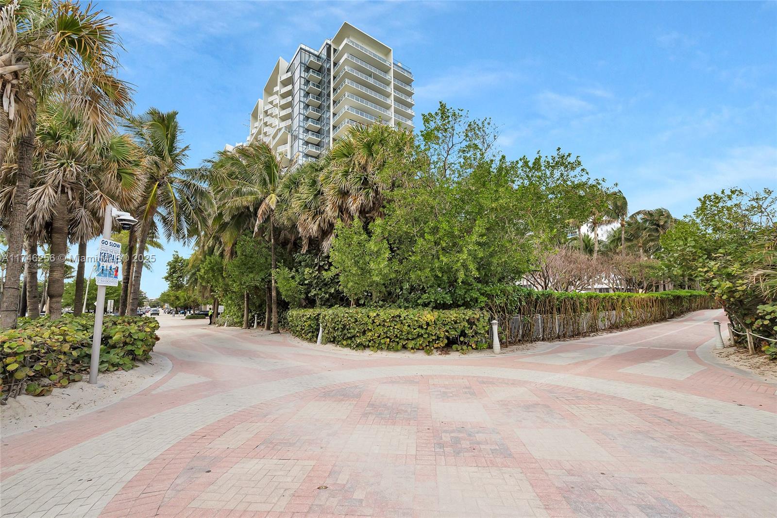 2201 COLLINS AVE CONDO - Residential