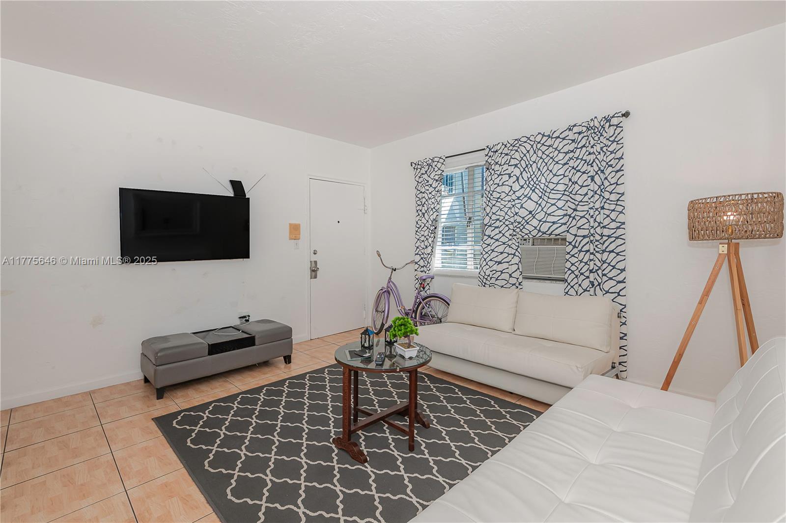 WINDS OF NOBE CONDO - Residential