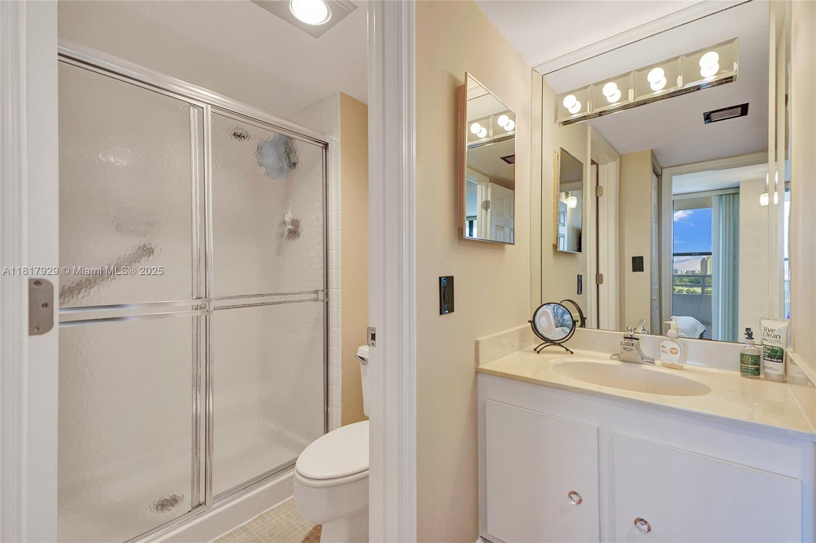 DELVISTA TOWERS CONDO TOW - Residential