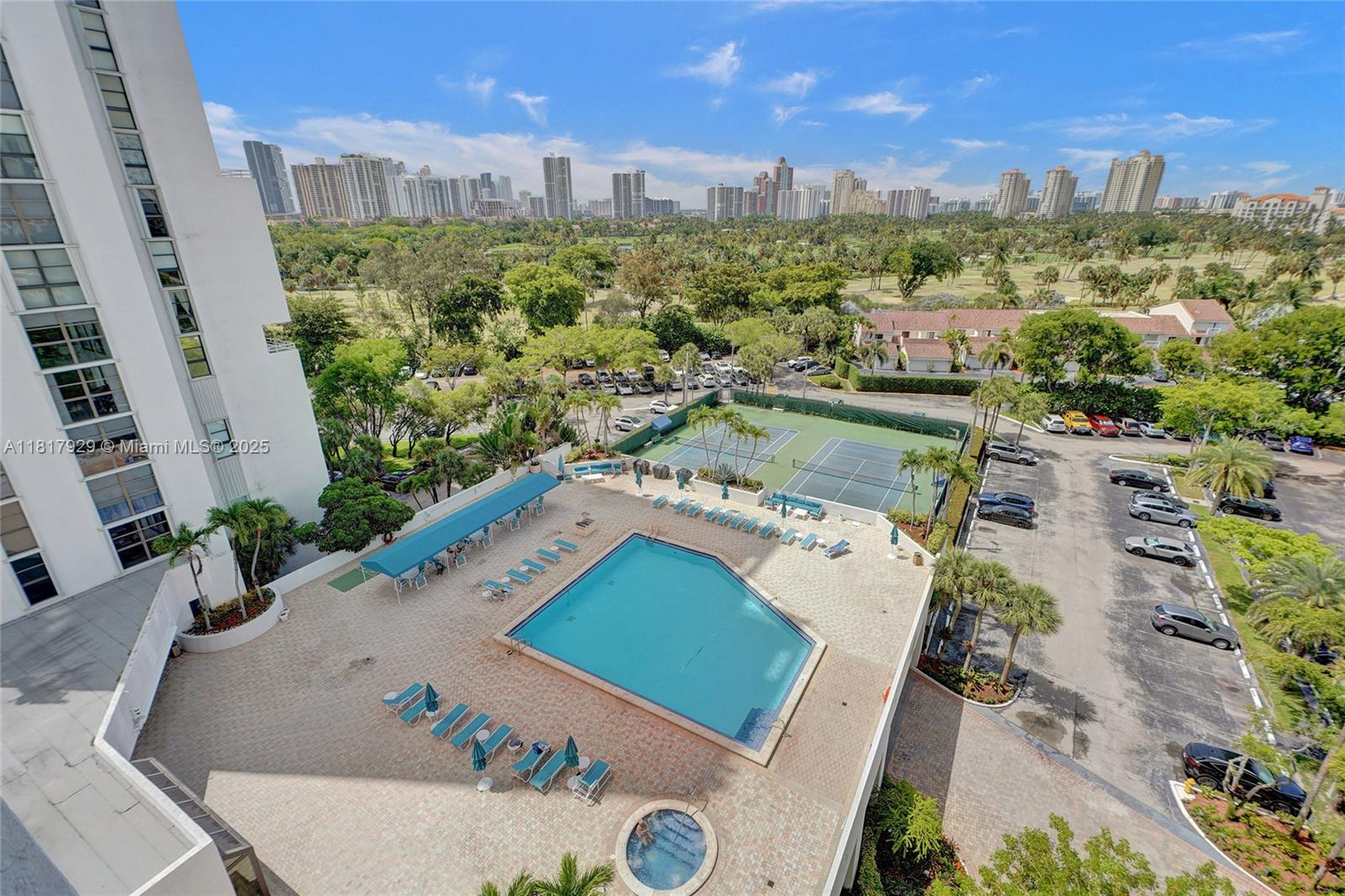 DELVISTA TOWERS CONDO TOW - Residential