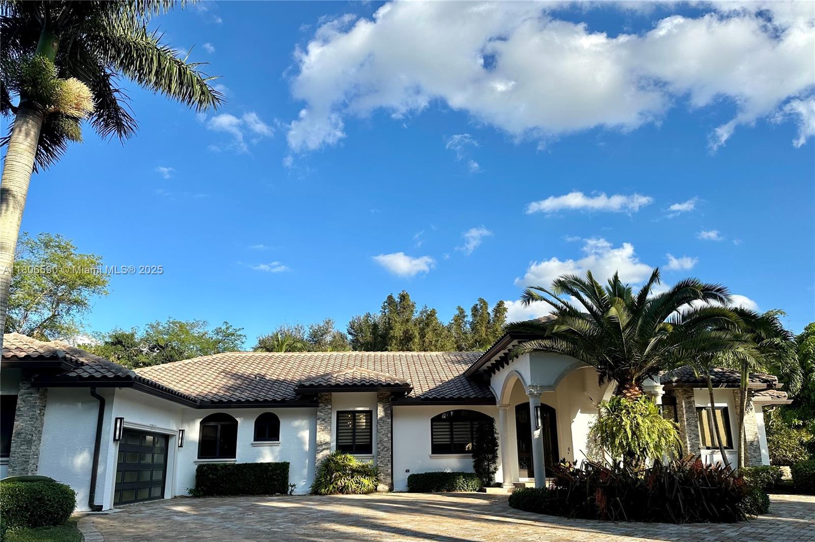 Rental Property at 17000 Sw 62nd Ct, Southwest Ranches, Broward County, Florida - Bedrooms: 5 
Bathrooms: 4  - $12,900 MO.