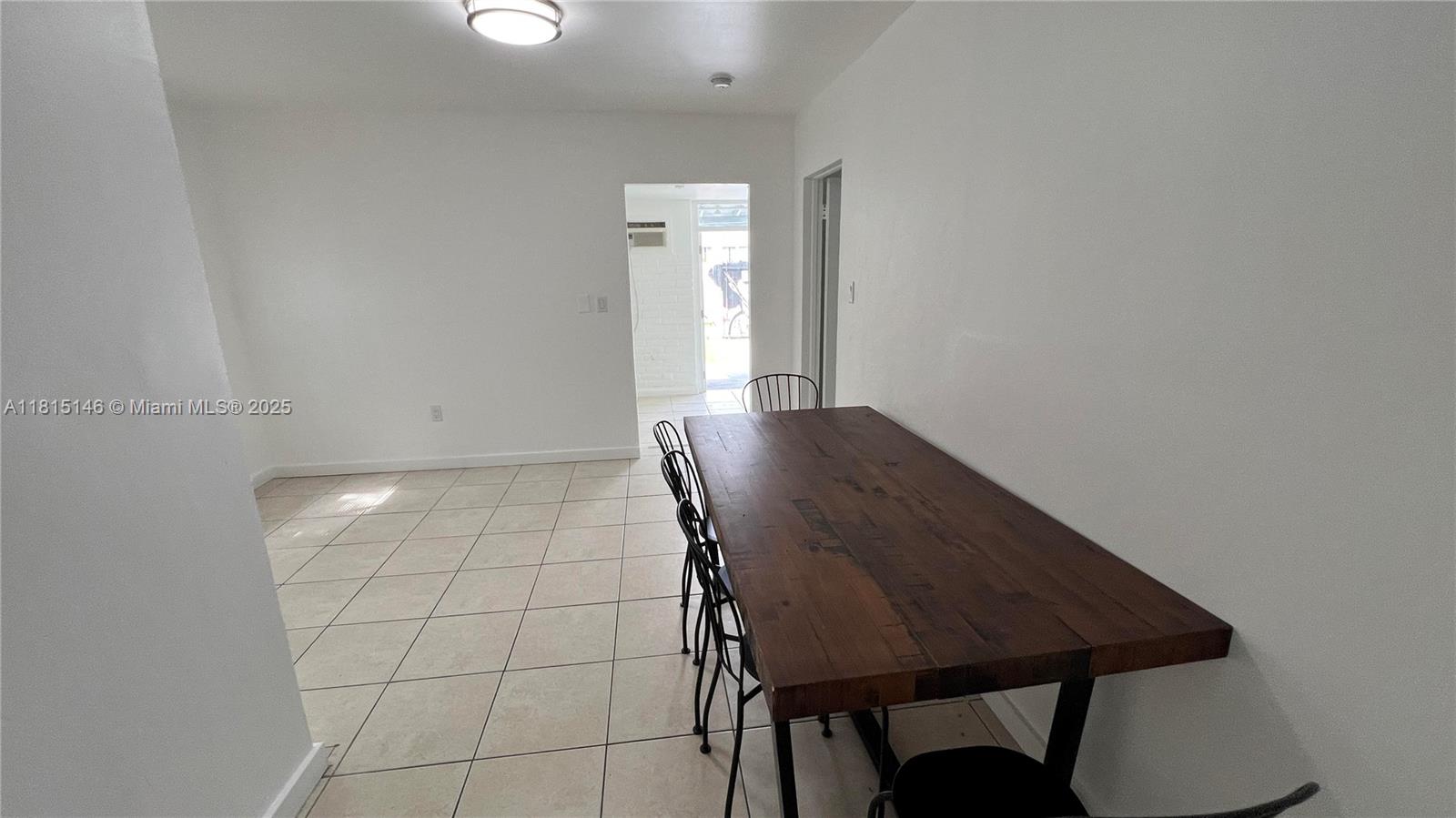 Rental Property at Address Not Disclosed, Miami, Broward County, Florida - Bedrooms: 3 
Bathrooms: 2  - $2,000 MO.