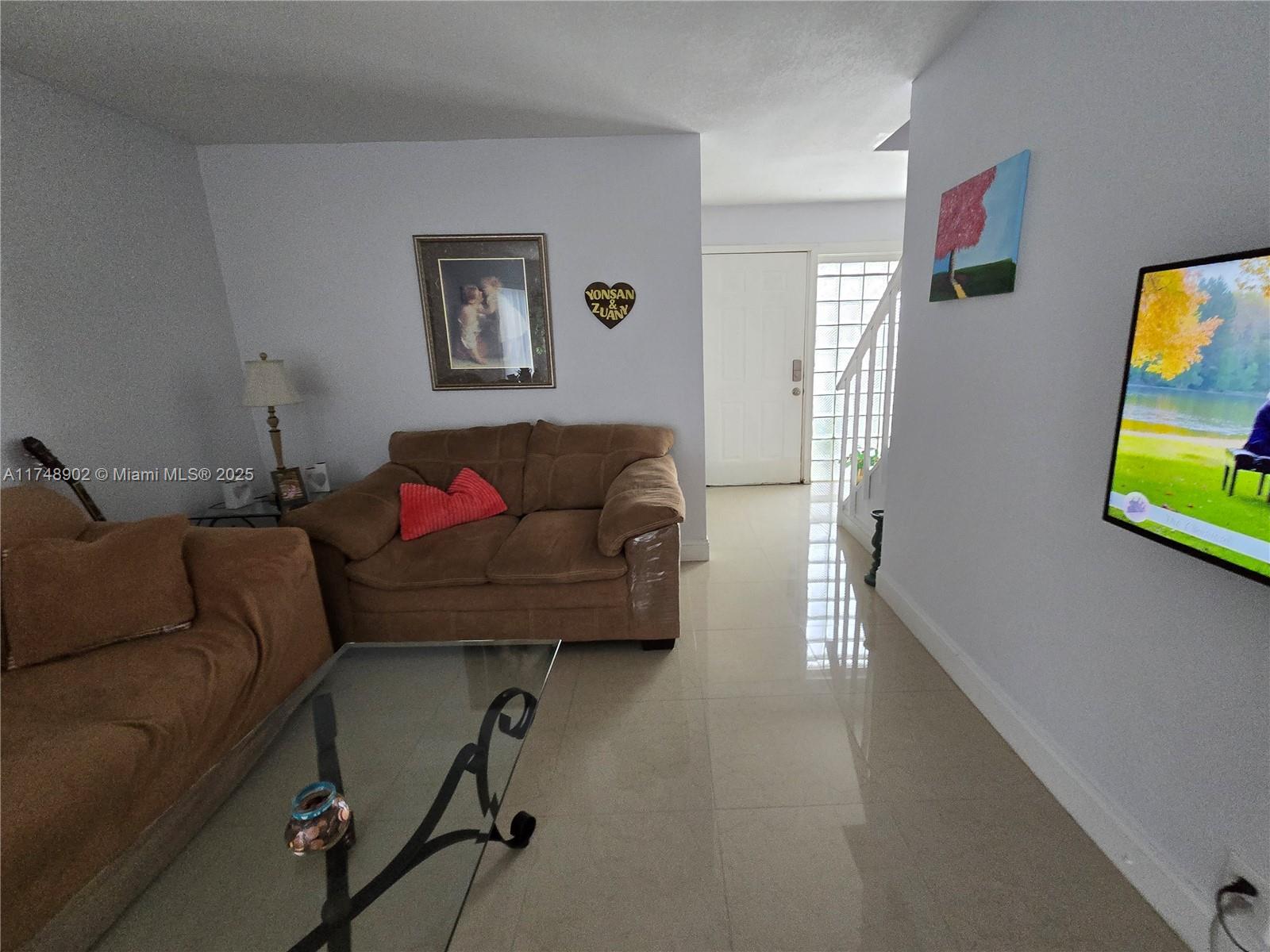 SOUTH LAKE VILLAS CONDO - Residential