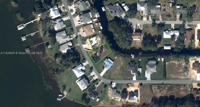 OWNER WILL FINANCE!!! 20K DOWN. 988.08 A MONTH FOR 60 MONTHS AT 7% INTREST. ONE OF THE MOST BEAUTIFUL CANAL FRONT LOTS IN SUN N LAKES PRICED TO SELL! Build the home of your dreams on this spectacular lot on one of Lake Placid’s most popular lakes! This lot can accommodate a large home. Fantastic location just minutes to Lake Grassy, a 530 acre sandy bottom, spring-fed lake perfect for water sports and fishing. Located in the Sun N Lakes community with access to a community park with a swimming area, two docks, horseshoe pits, a softball diamond, tennis, PICKEL BALL and shuffleboard courts and more. The boat ramp in the park is for residents of the community only keeping Lake Grassy a private and secure community.NO NEIGHBORS behind you! Imagine spending time fishing from your own back yard