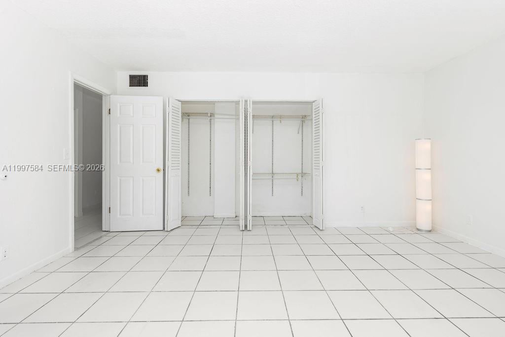 PALM VILLAGE CLUB CONDO - Residential