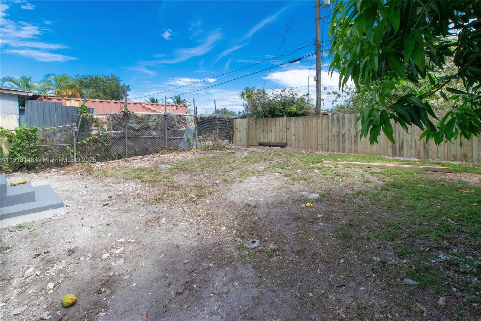 EAST GULFAIR - Residential