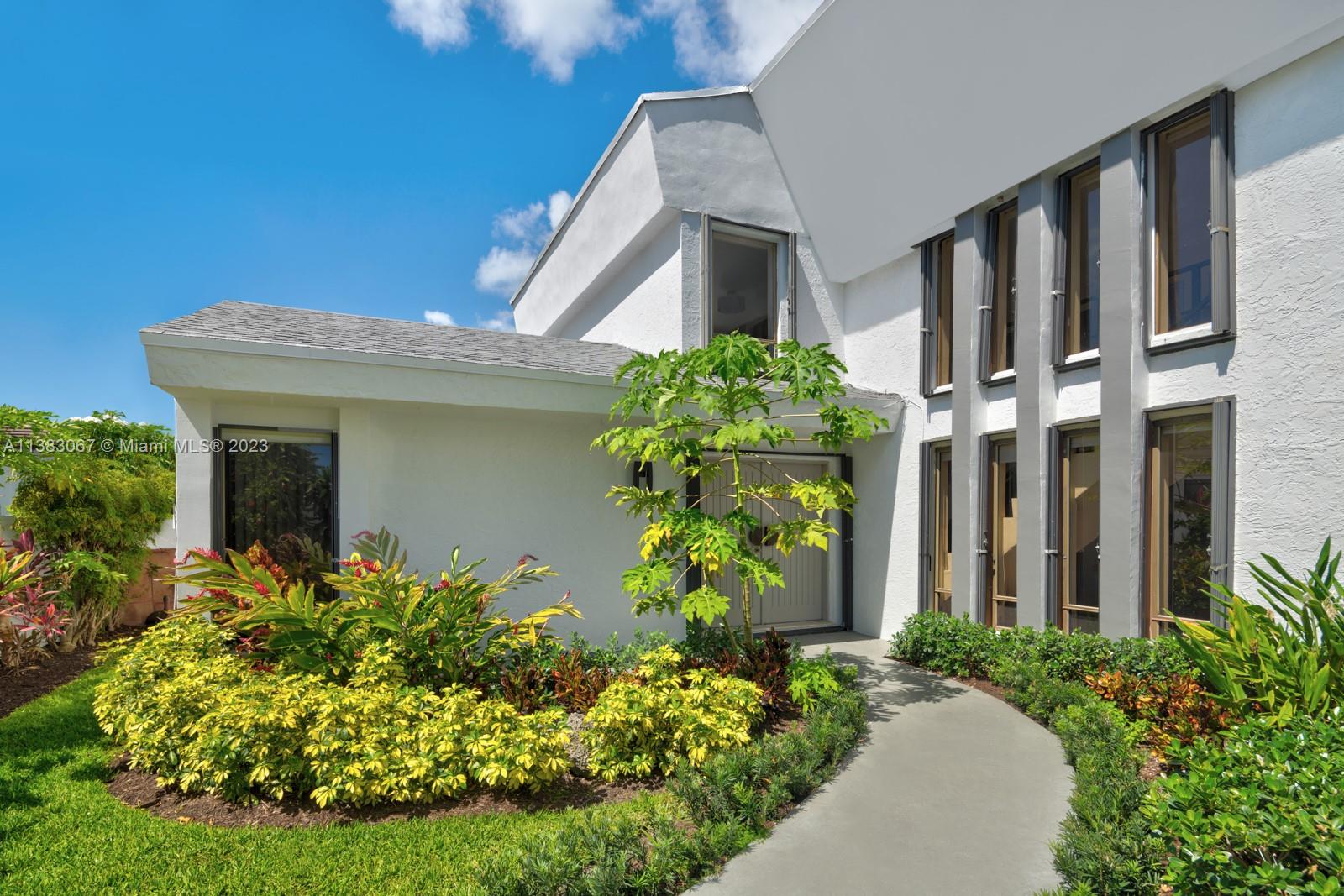 HIBISCUS ISLAND - Residential