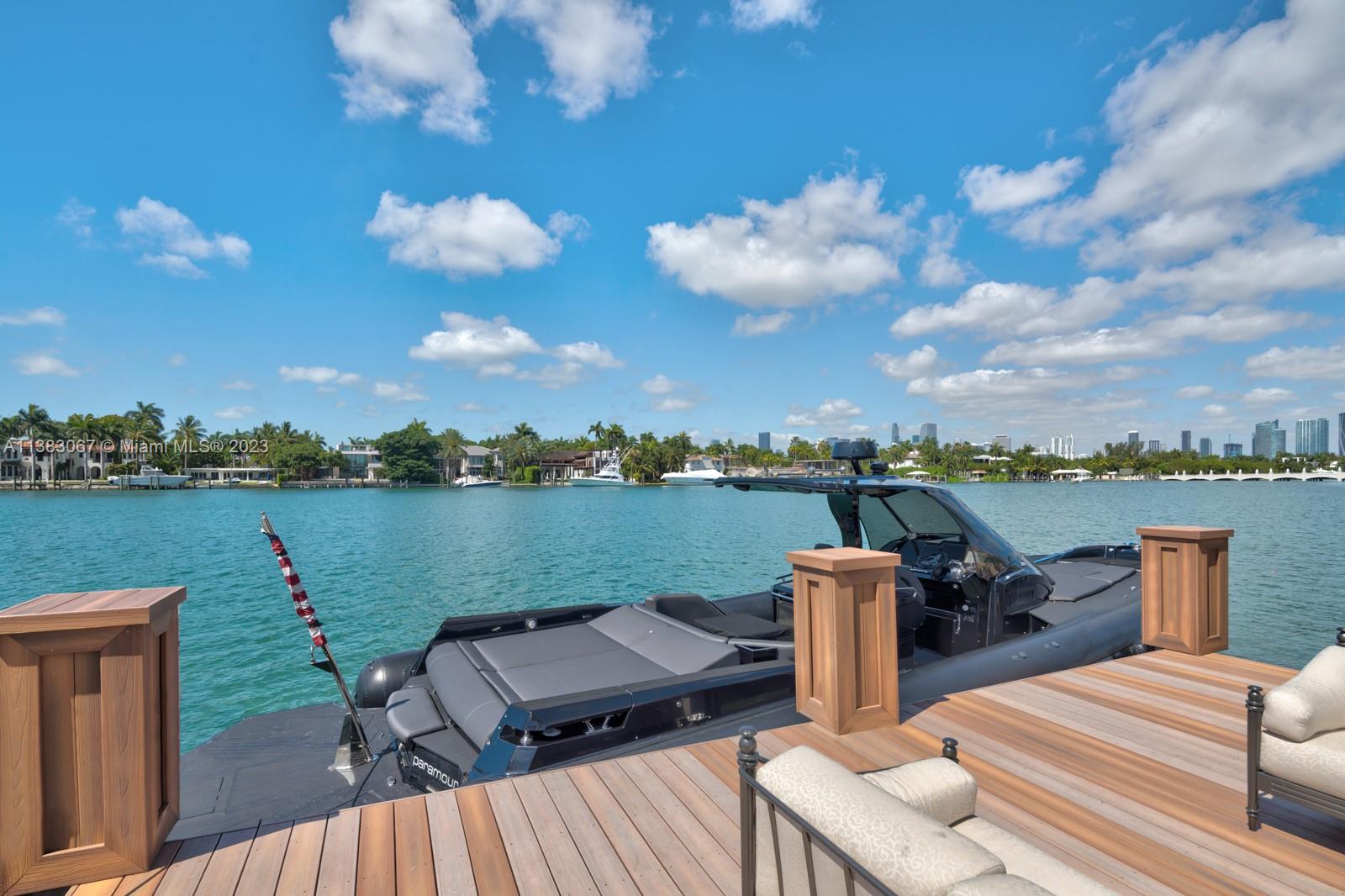 HIBISCUS ISLAND - Residential