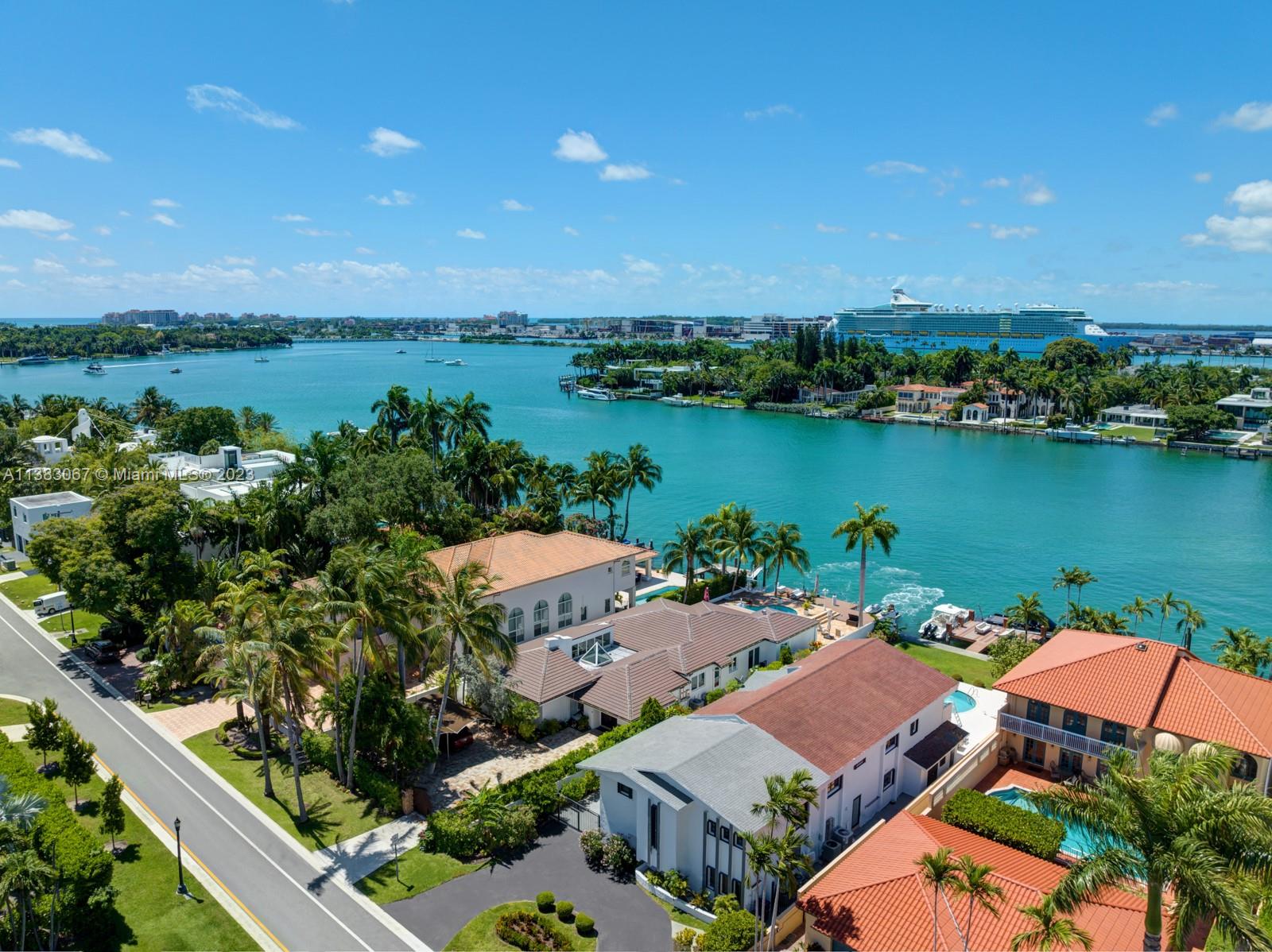 HIBISCUS ISLAND - Residential