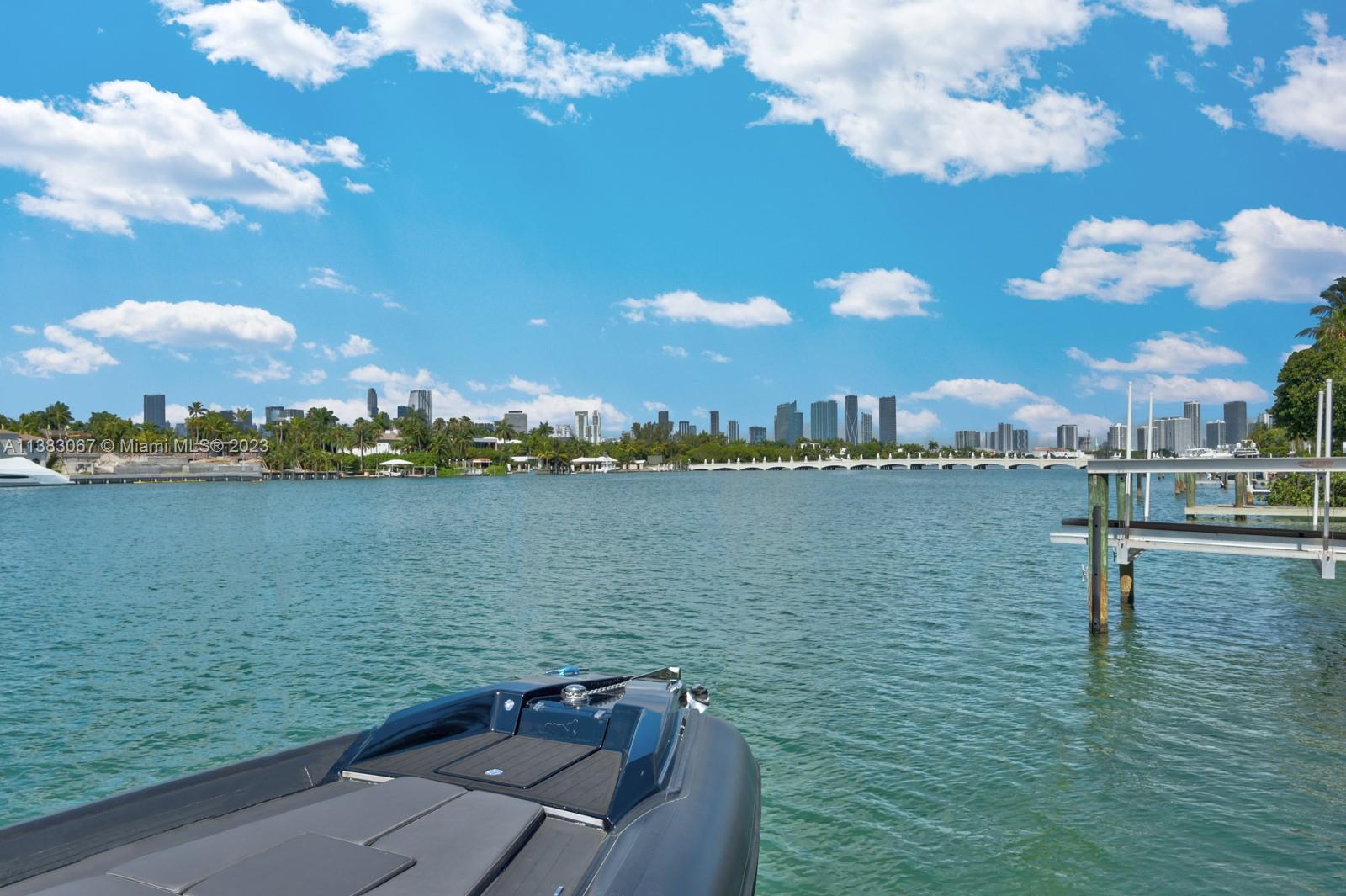 HIBISCUS ISLAND - Residential