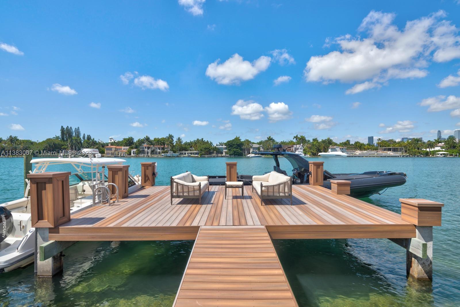 HIBISCUS ISLAND - Residential