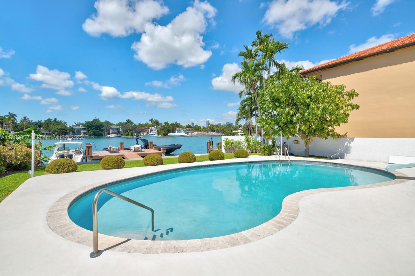 HIBISCUS ISLAND - Residential