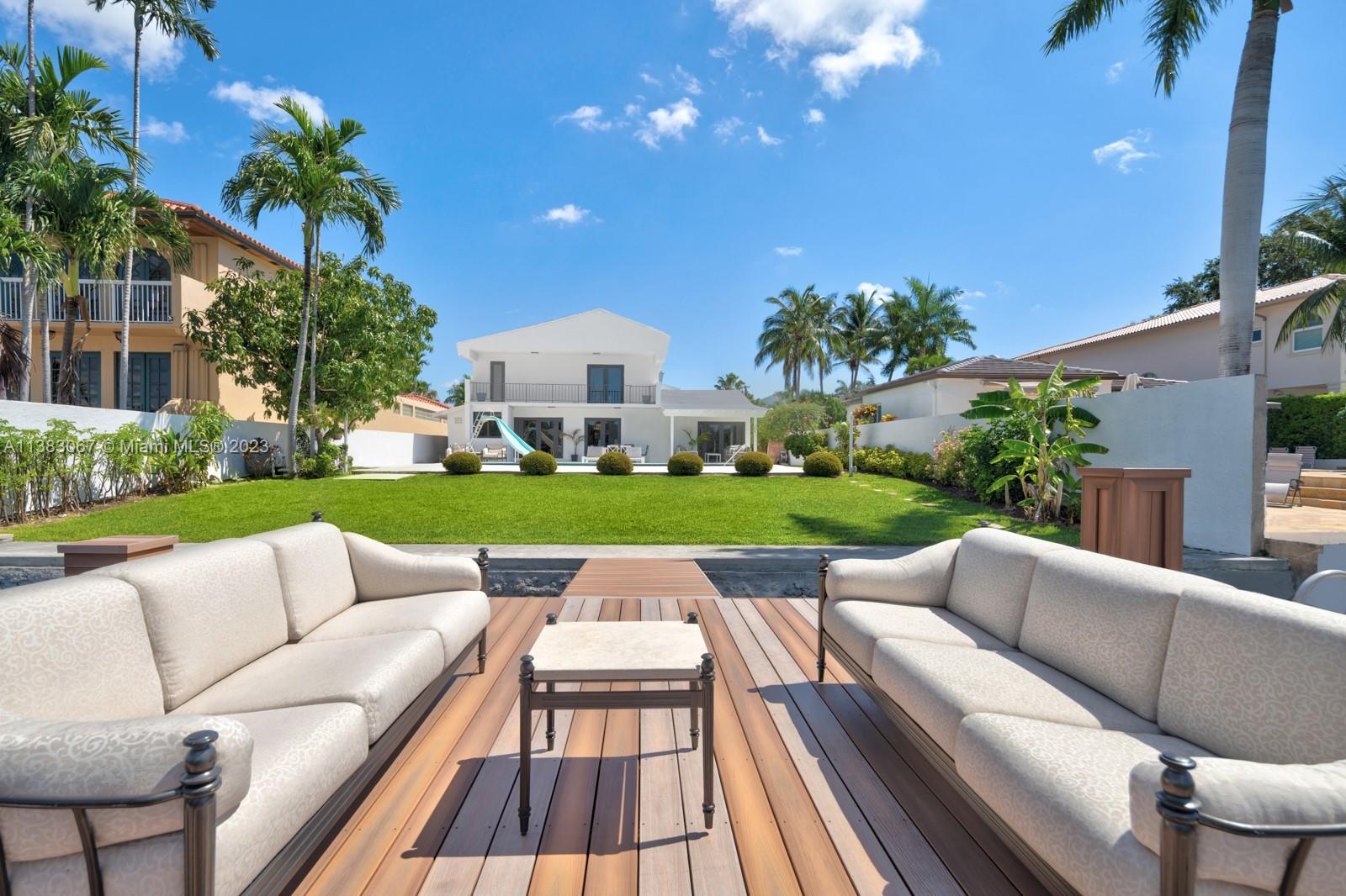 HIBISCUS ISLAND - Residential