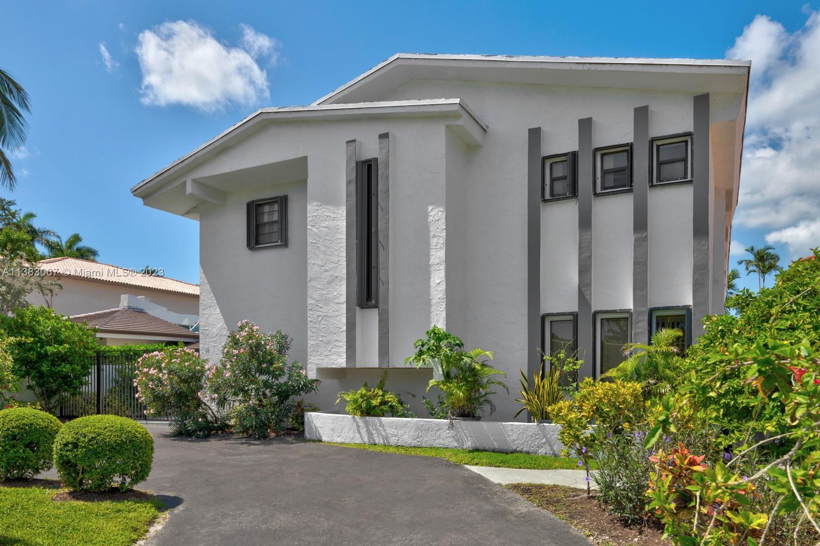 HIBISCUS ISLAND - Residential