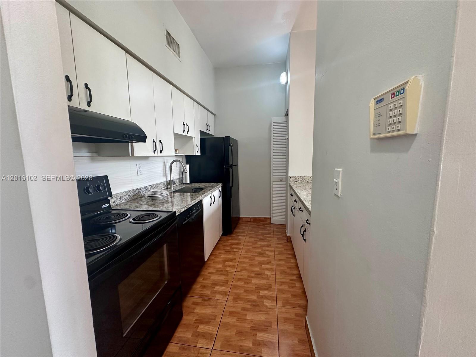 ROYAL PALMS CONDO - Residential
