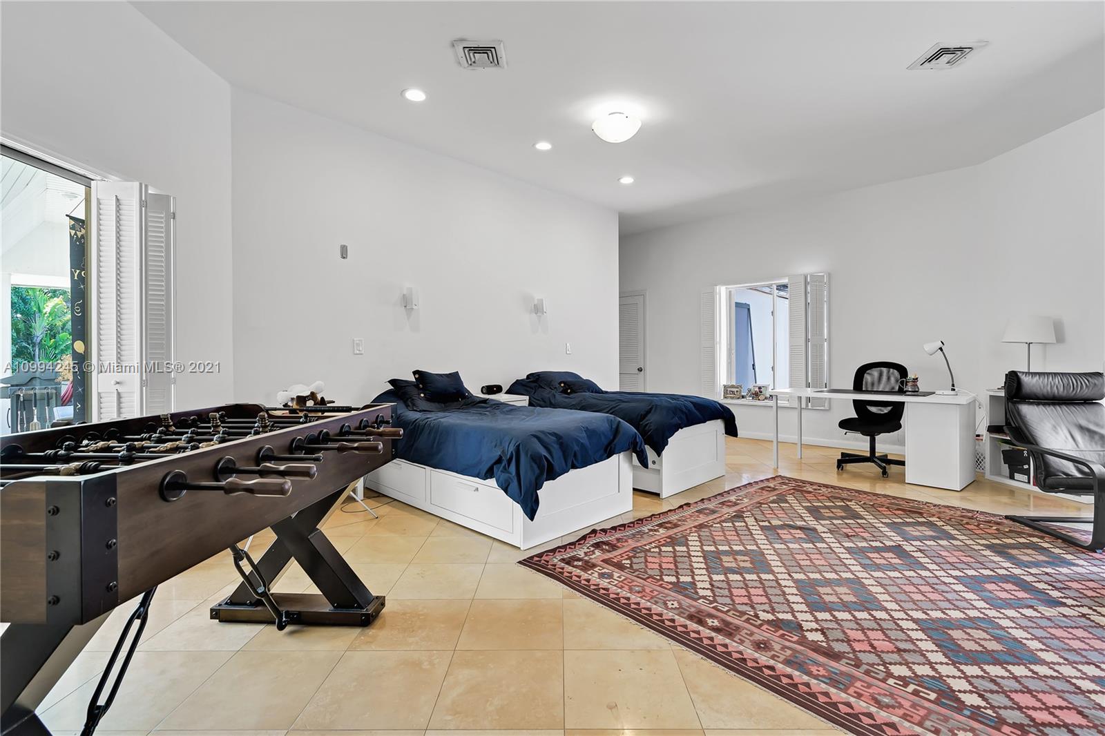 CAPE FLORIDA SUB SEC 3 - Residential