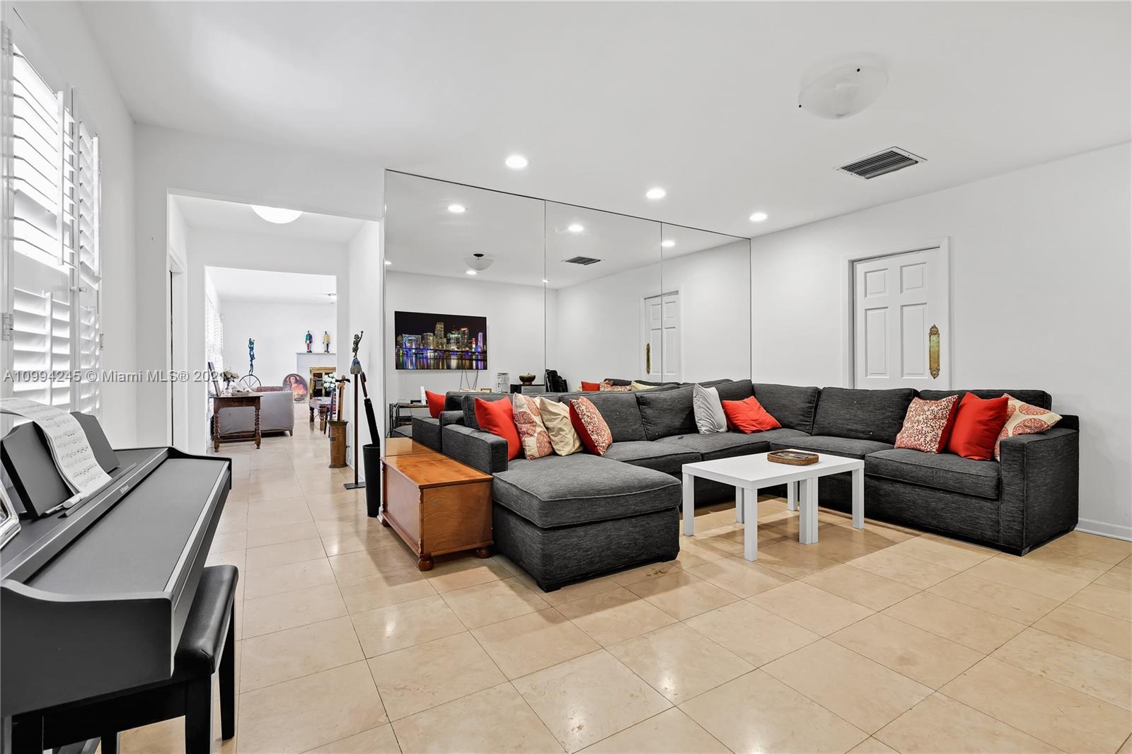 CAPE FLORIDA SUB SEC 3 - Residential