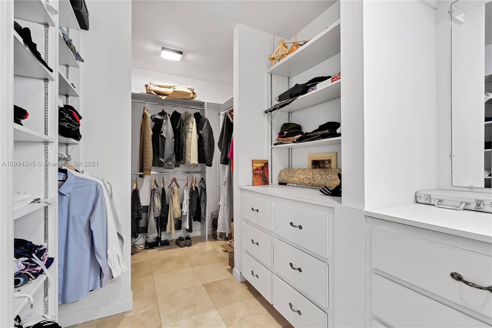 CAPE FLORIDA SUB SEC 3 - Residential