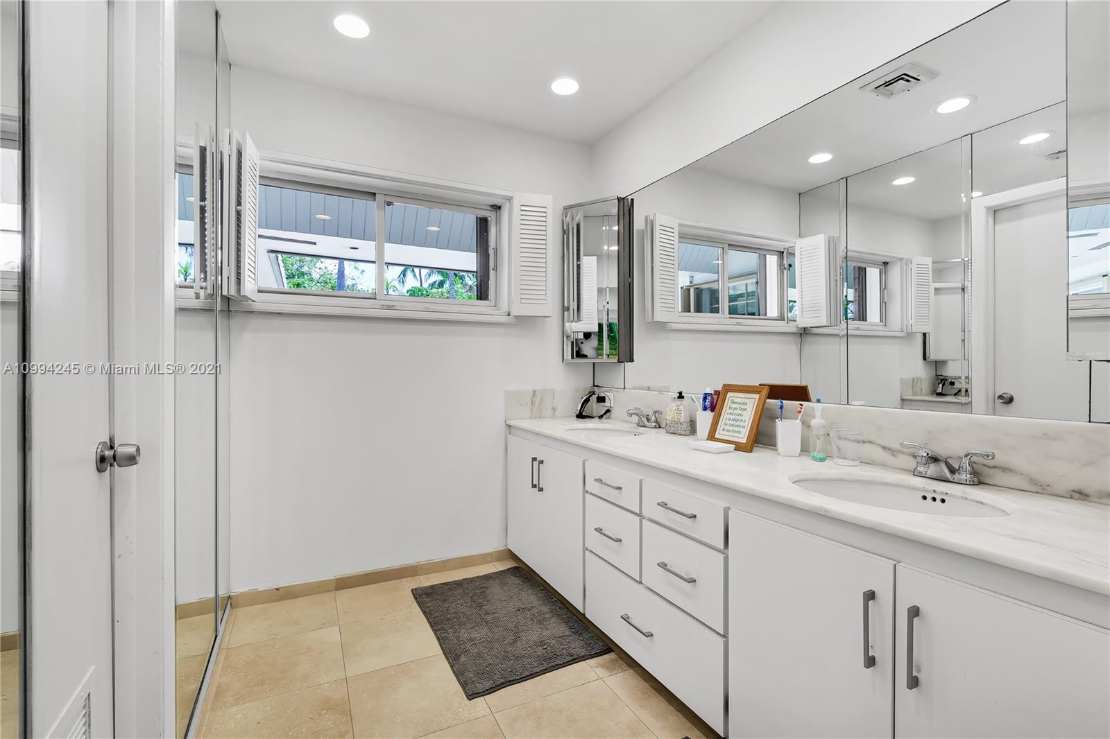 CAPE FLORIDA SUB SEC 3 - Residential