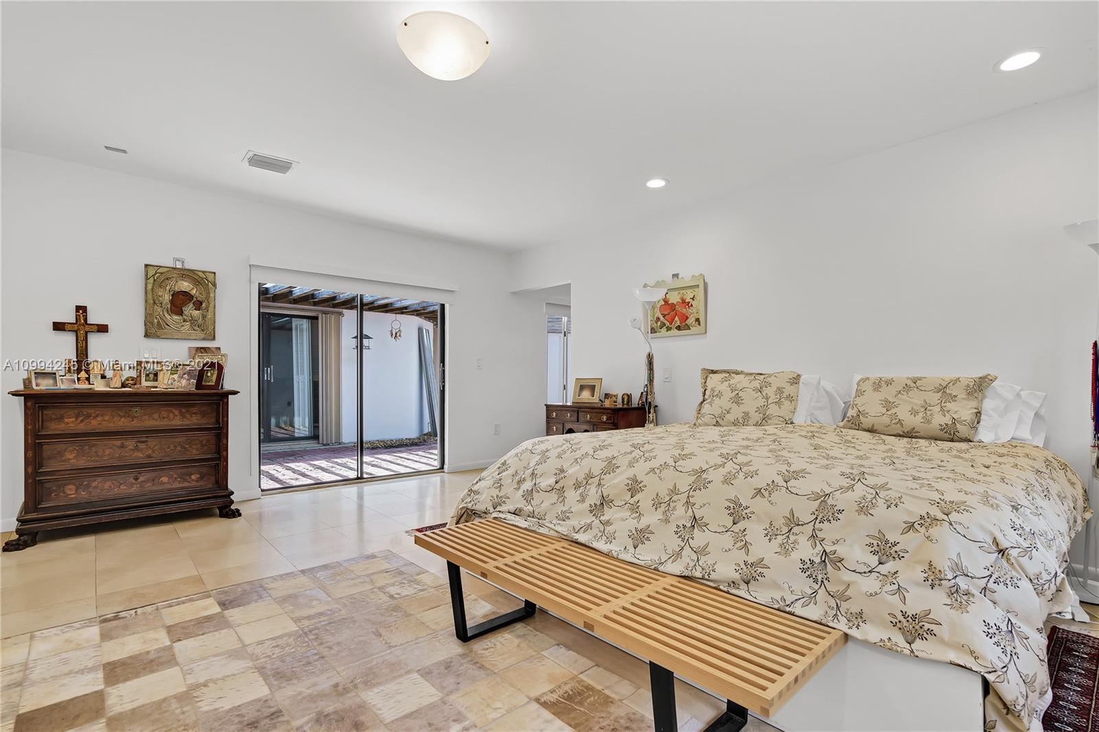 CAPE FLORIDA SUB SEC 3 - Residential